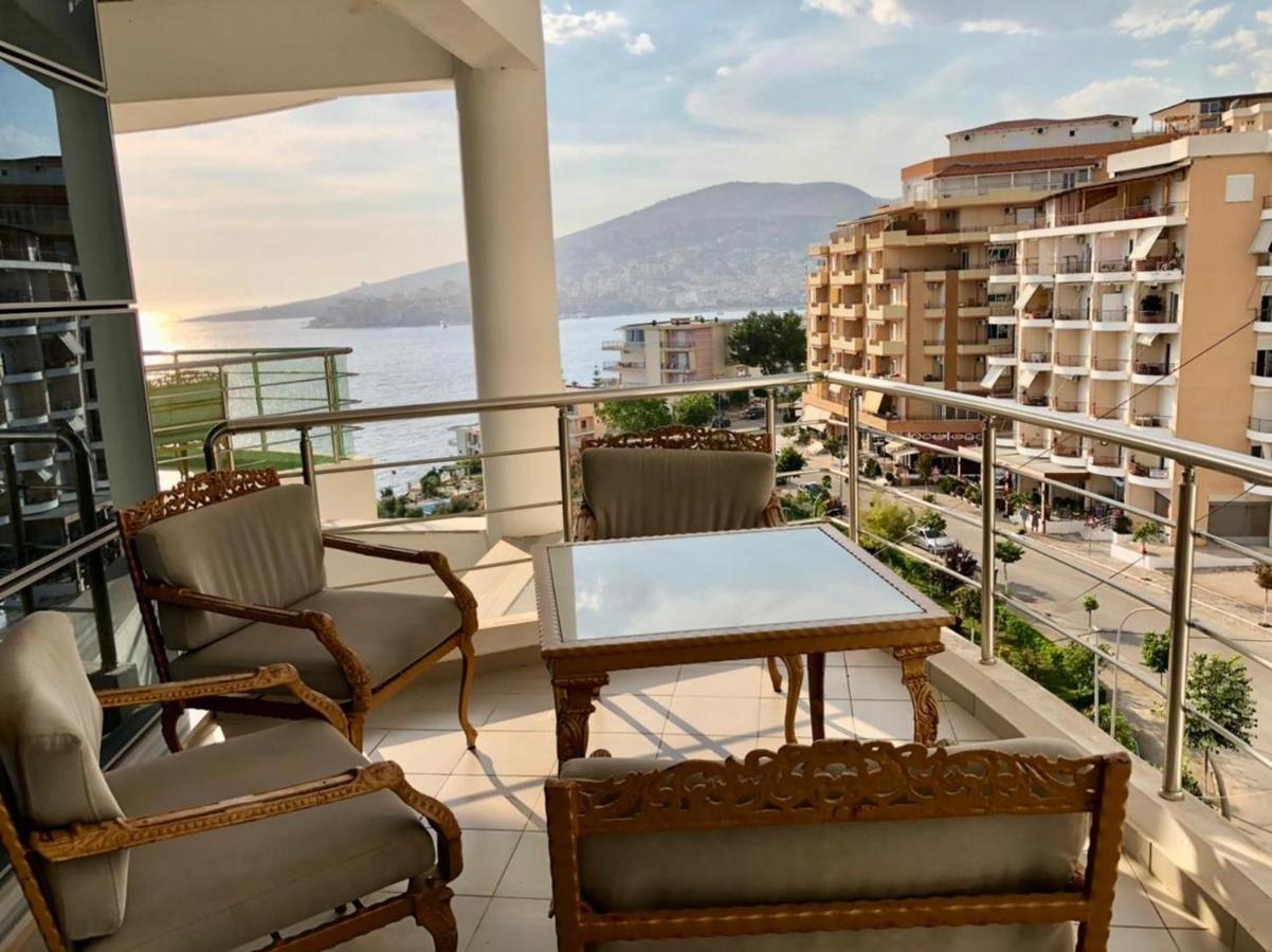 Lorenso Guest House Sarandë Esterno foto