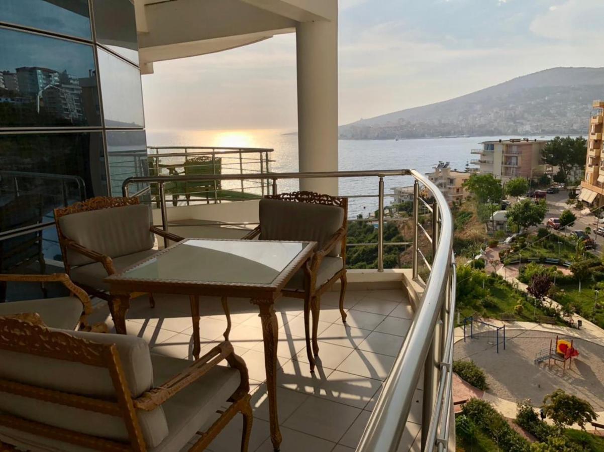 Lorenso Guest House Sarandë Esterno foto